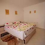 Apartment Niko *